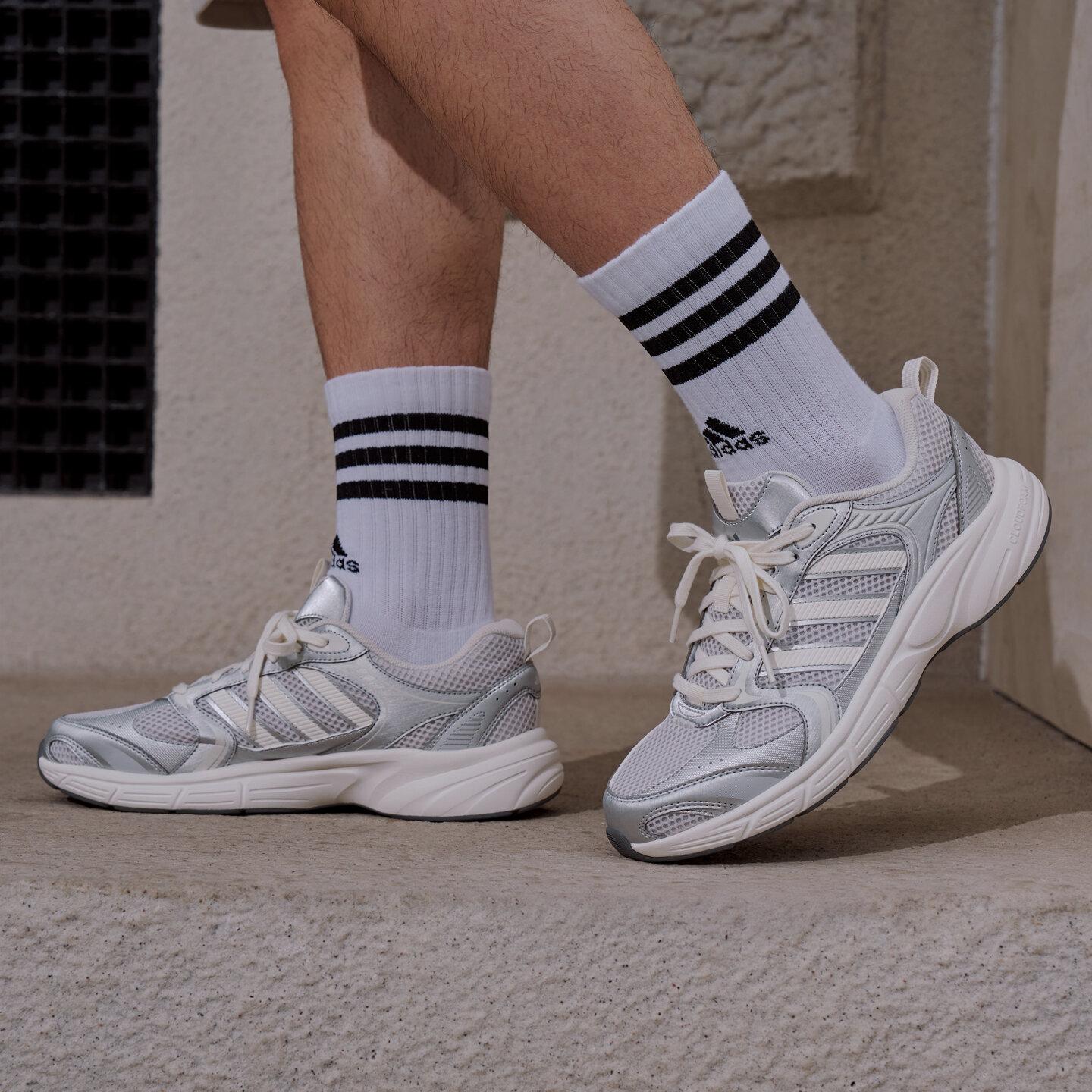 Adidas ECLYPTIX 2000 Textile, Synthetic Leather Low top Running Shoes 38