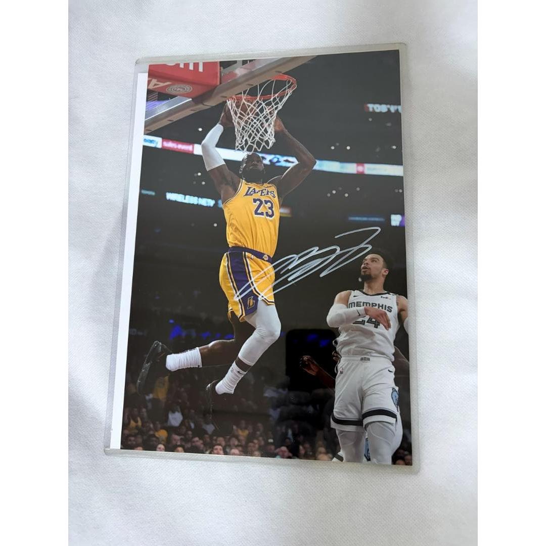Used LeBron James Autographed Photo with Certificate of Authenticity LeBron James