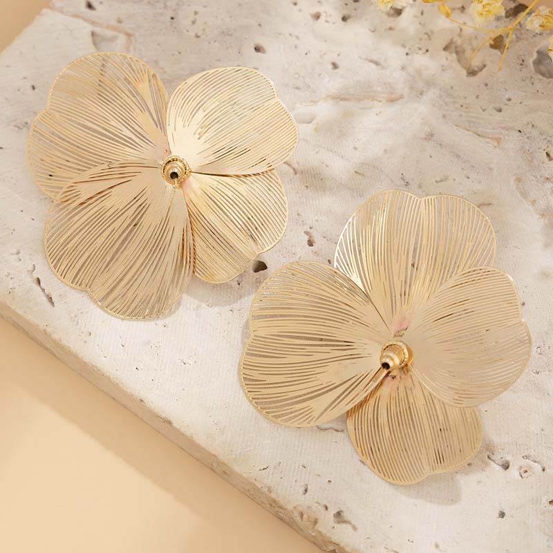 Punk Vintage Metal Petal Flower Stud Earrings Women Girls Trend Goth Geometric Piercing Earring Jewelry Steampunk
