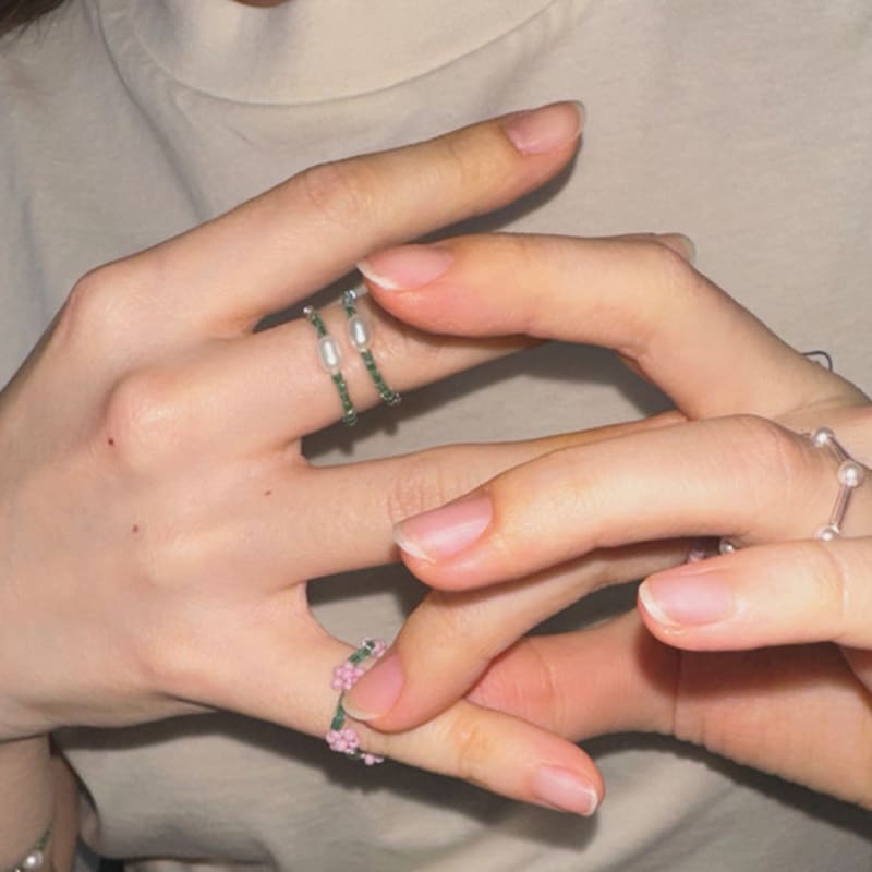 A Little Tickle Dewdrop Bead Ring Single Item