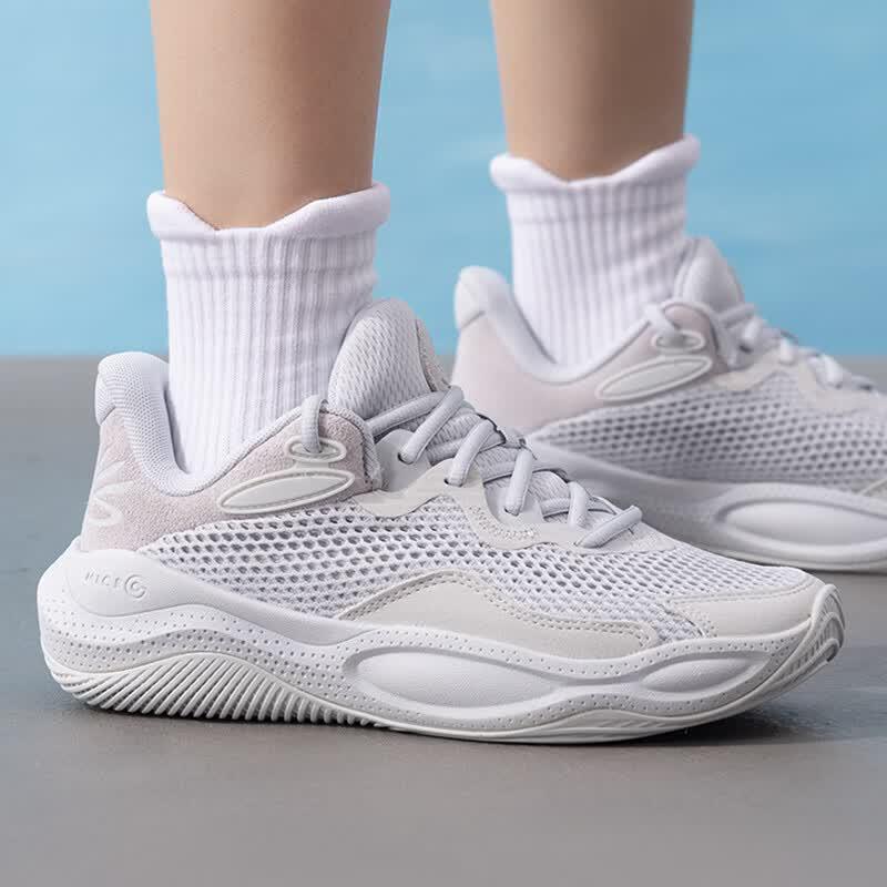 Under Armour Neutral Court Basic Basketball Shoes 3028193-014 Men EU 40 белый