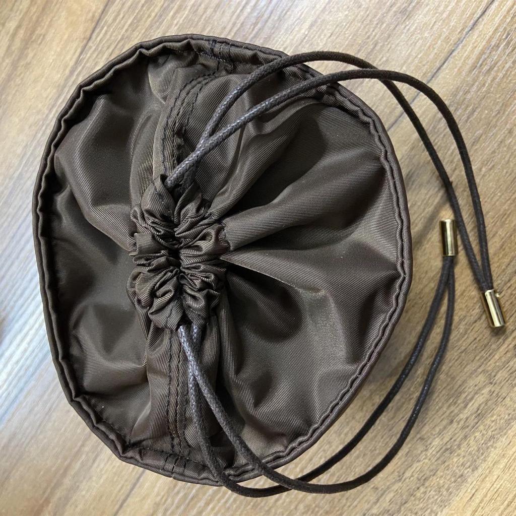 Red Tadpole Inner Pocket Mini Storage Bucket Bag - Modern Simple Design