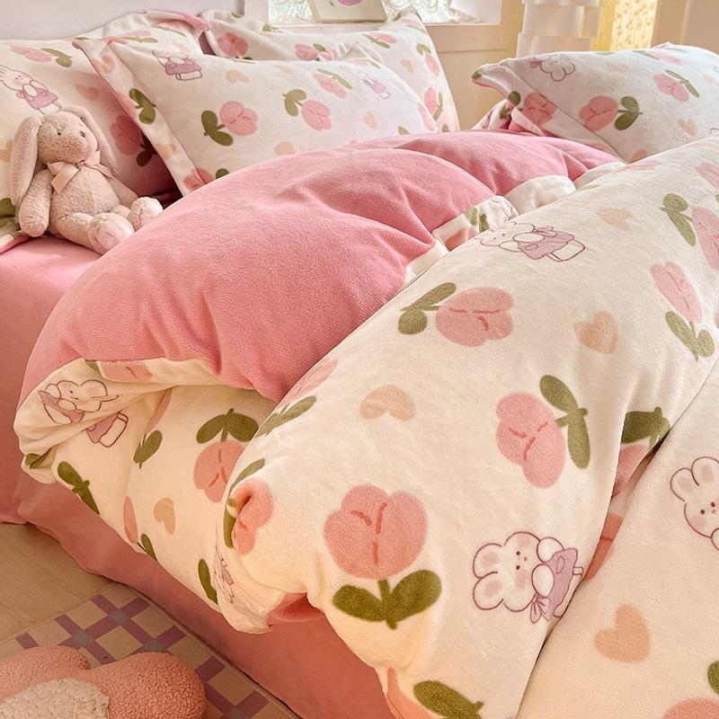 Winter Thickened Milk Velvet Four-piece Set Plus Velvet Warm Coral Velvet Quilt Cover Flannel Sheet Quilt Cover Bedding