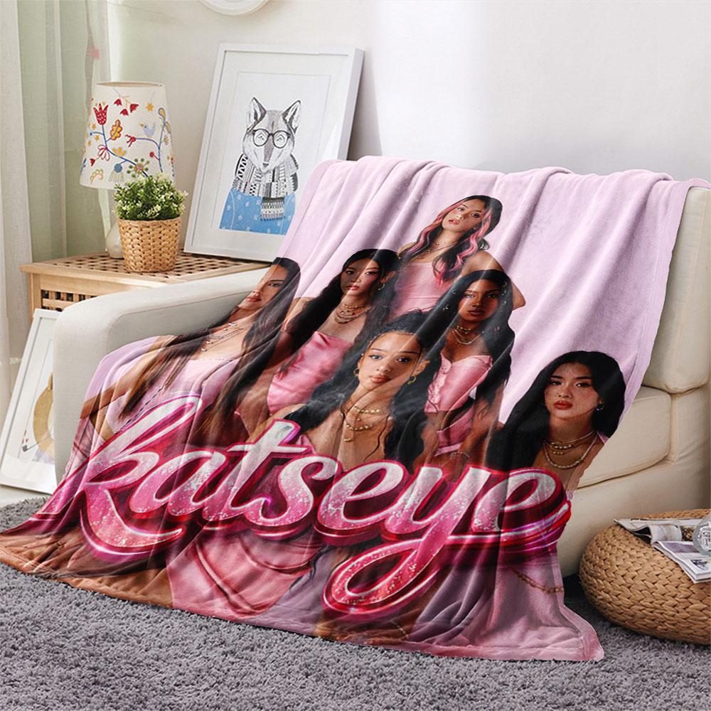 1PC KATSEYE Patterned Flannel Blanket Suitable For All Seasons for Home Decor Warmth and Comfort Gifts Holiday Present