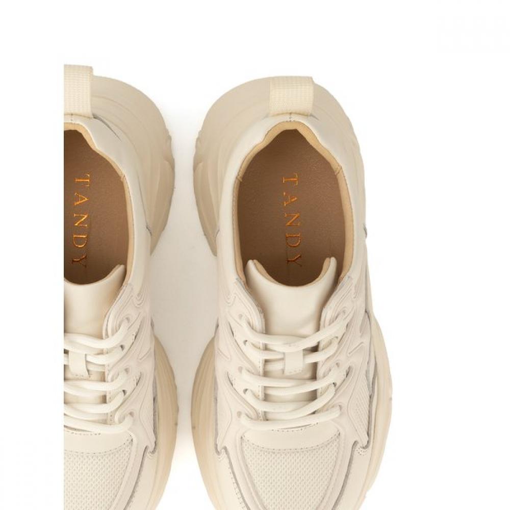 Tandy Ugly Shoes White J1564v