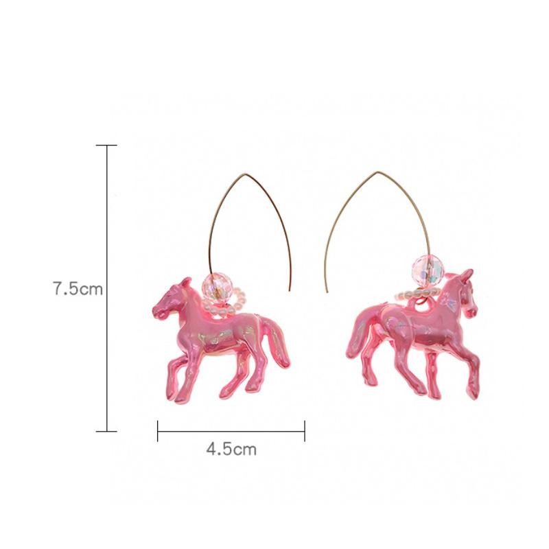 עגילים תלויים סוס קטן סטריאוסקופיים מוגזמים לנשים יצירתיות עגילים חמודים של חיות תכשיט קסם מתנת חג