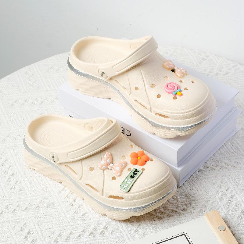 Damen-Clogs mit dicker Sohle zur Größensteigerung mit DIY-Blumen-Schleifen-Accessoires, Rutschfeste verschleißfeste leichte Gartenschuhe, Damenschuhe
