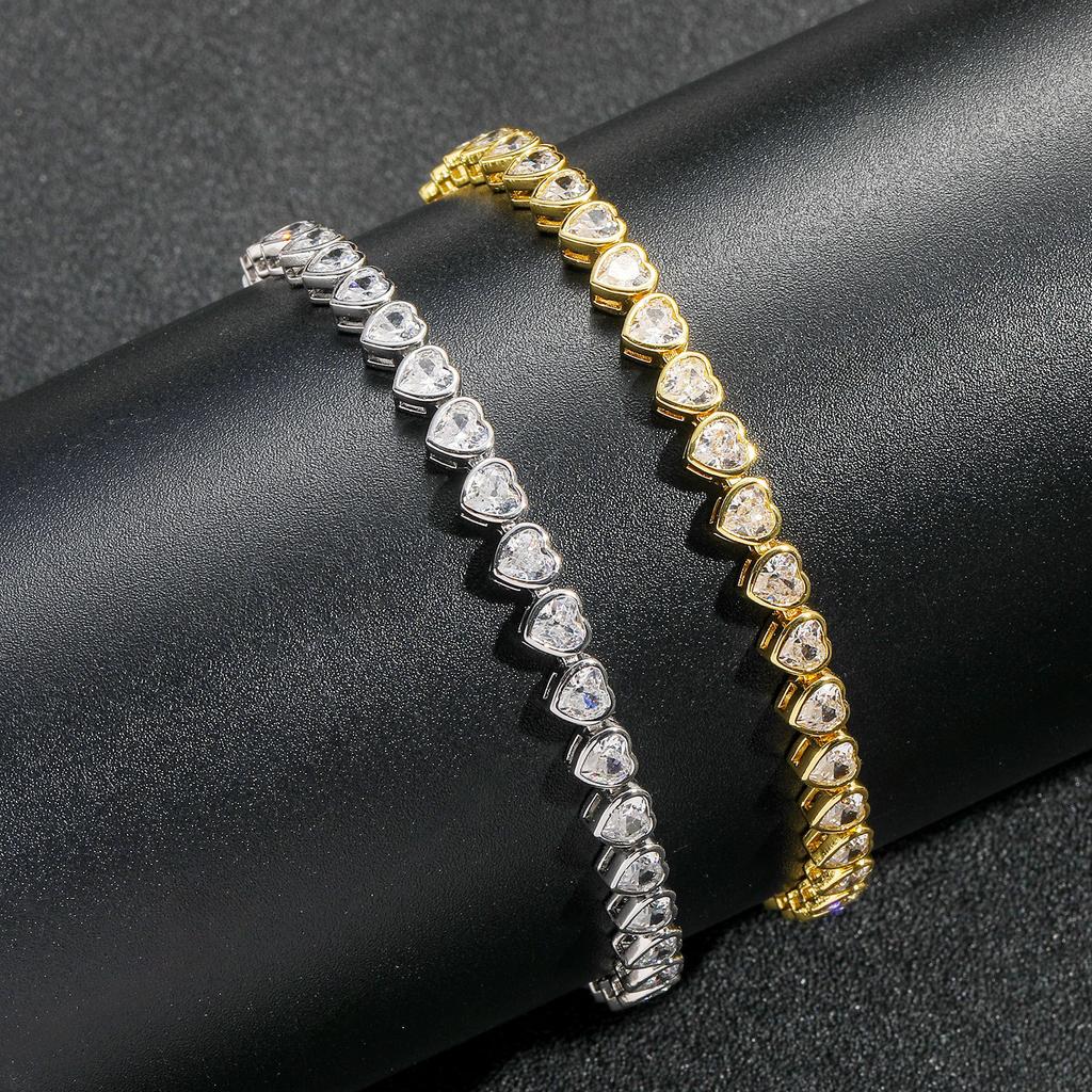 Heart Shape 5A CZ Tennis Bracelet 4mm Brass Single Row Chain Clean Setting ODM Ready for Streetwear Jewelry Stores