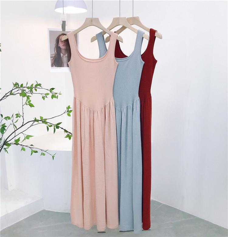 

French Retro Red Long Wool-Blend Square Neck Dress with Open Back and Pleated Skirt Small