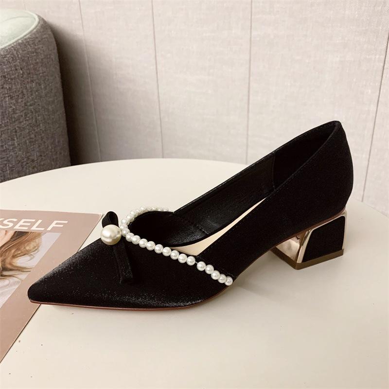2025 Spring New Pointed Thick Heel High Heels Women's French Pearl Bow Single Shoes Medium Heel Red Wedding Shoes