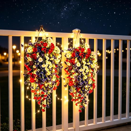 Patriotisk Hængende Kurv, Røde Hvide Blå Kunstige Blomster til Amerikas 250-års Jubilæum, UV-bestandig mod Fading til Udendørs Indendørs Dekoration