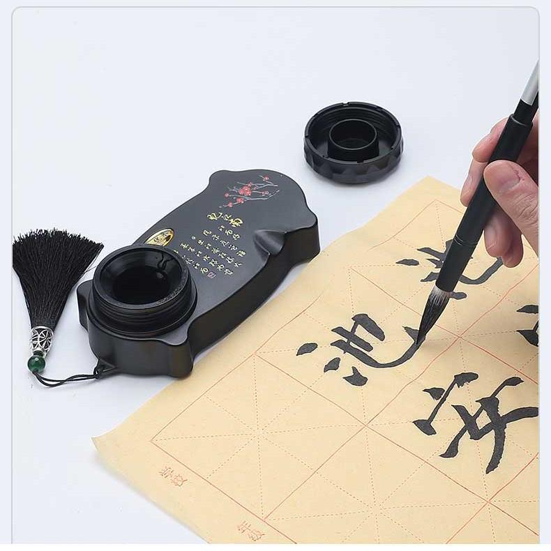 All-in-One Leak-Proof Inkstone: Lid, Ink Cartridge, Calligraphy Brush Rest