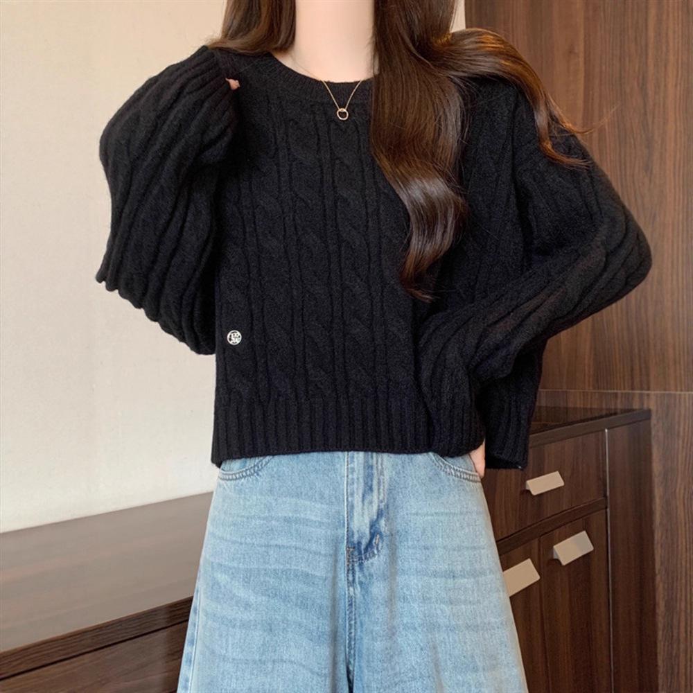 Women's Round Neck Cable Knit Sweater - Soft, Lazy Style for Spring & Autumn