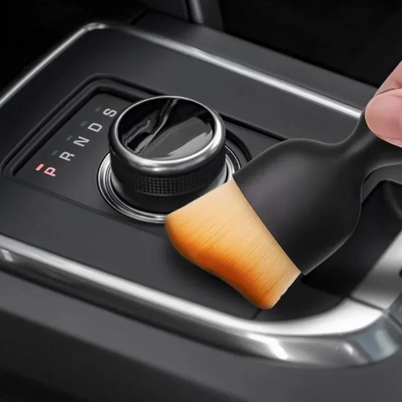 Car Cleaning Brush Interior Auto Center Console Air Outlet Clean Soft Brush with Shell Car Crevice Dust Removal Detail Brushes