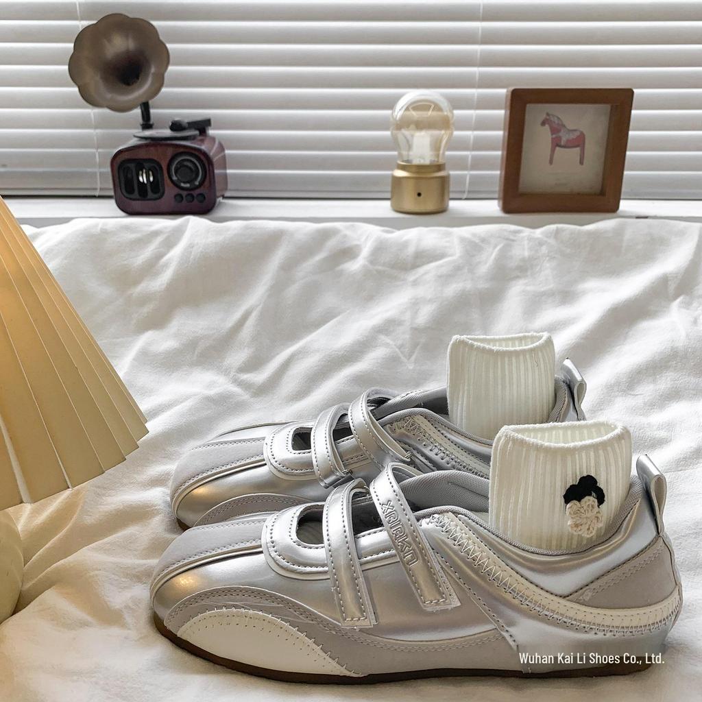 Women's Autumn Lightweight Velcro Mary Jane Sneakers - Thin-soled, Casual Sports, with Inner Height Increase.