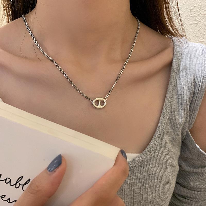 Pig Nose Pendant Necklace High Sense Niche Simple Temperament Cold Wind Collarbone Chain