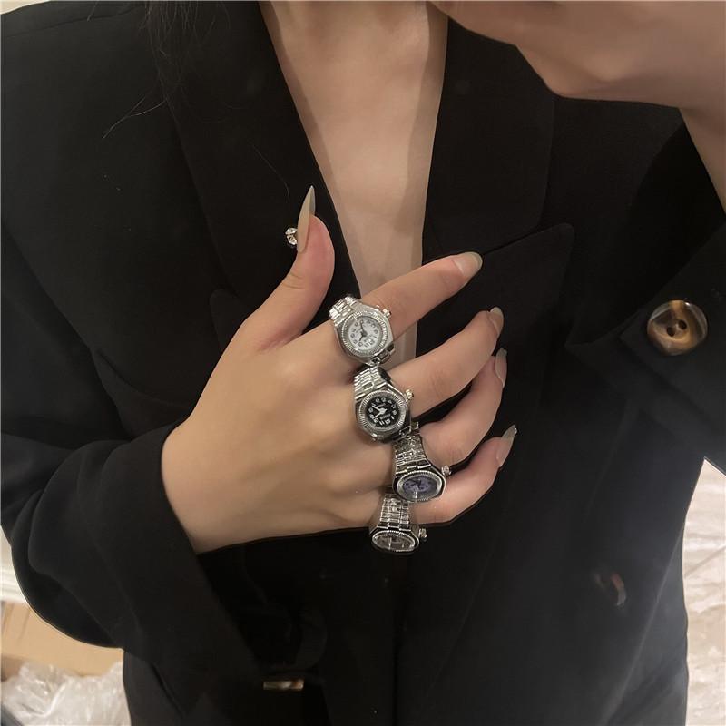 Creative Alloy Vintage Y2K Finger Watch Rings for Women Men Elastic Stretchy Roman Quartz Mini Watches Rings Punk Anillos Gift