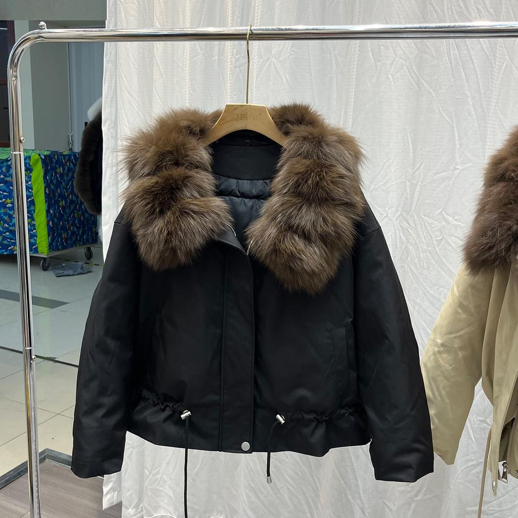 Winter new natural fox fur collar short down jacket women's thickened warm loose and thin pie overcome coat