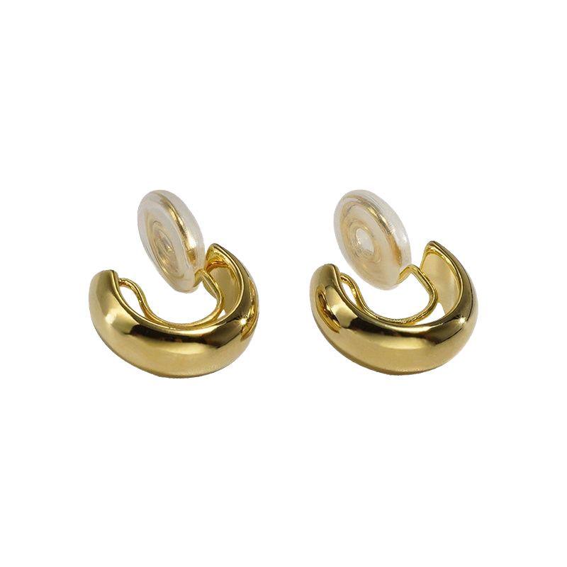 Elegant C-shaped Non-pierced Ear Clips: European & American Fashion Style Jewelry for Women