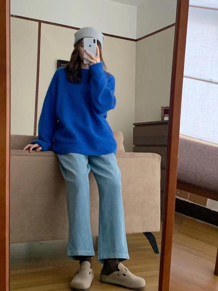 Women's European-Style Loose Wool Sweater, Round Neck, Thick Cashmere Knit, Heavy Solid Color, Three-Strand Base Layer.