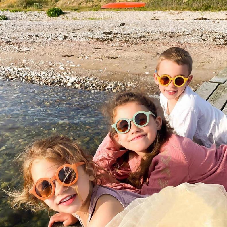 Faltbare runde Retro-Sonnenbrille für Kinder mit UV-Schutz