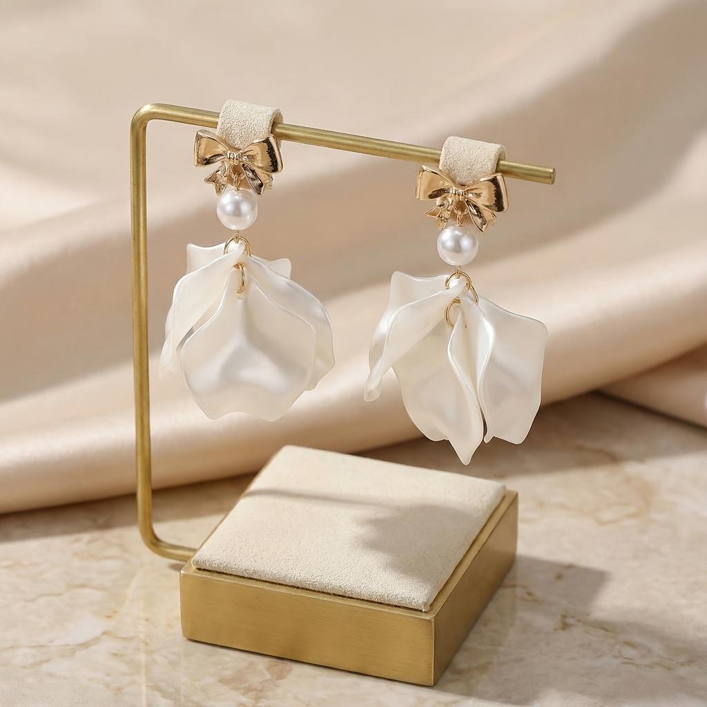 1Pair of Elegant White Lady Flower Earrings, Stylish and Versatile Design, Bow Earrings