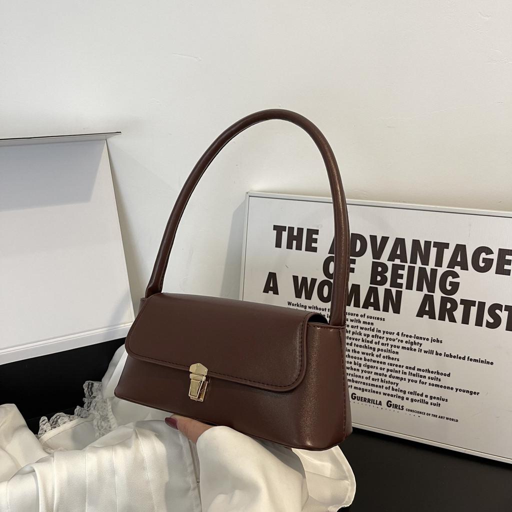 Small Pu Crossbody Bag For Women With Lock Closure For Daily Casual Use