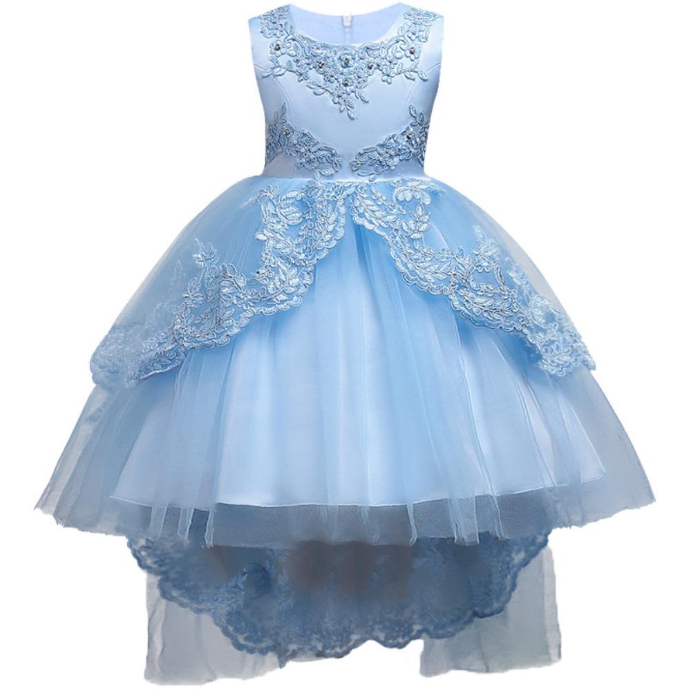 Girls' formal dresses, children's princess dresses with trains, beaded dresses for girls, and outfits for young presenters on the catwalk