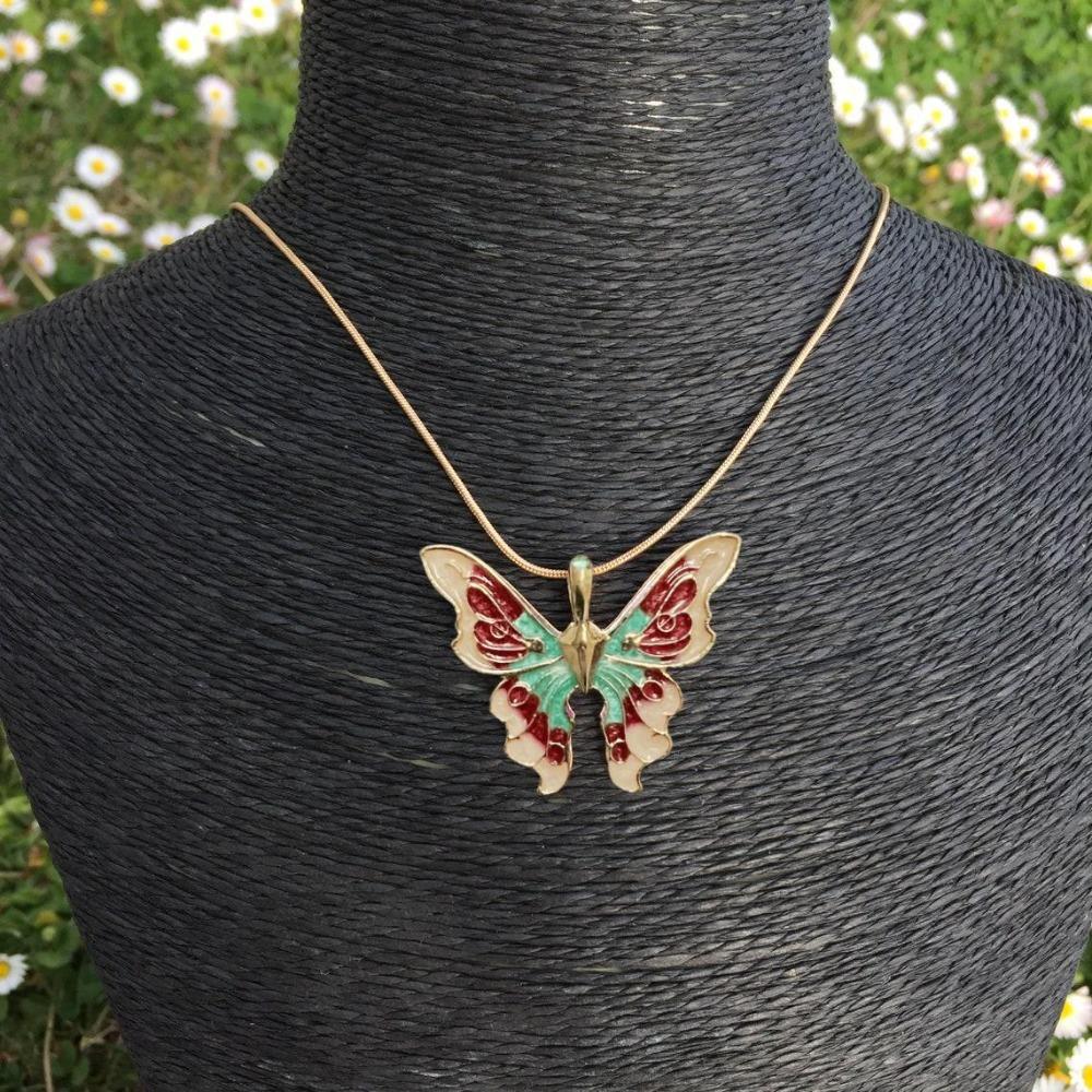 New Fashion Romance Rainbow Fairy Pink Purple Large Butterfly Pendant Snake Bone Chain Necklace for Women Princess Jewelry Gifts