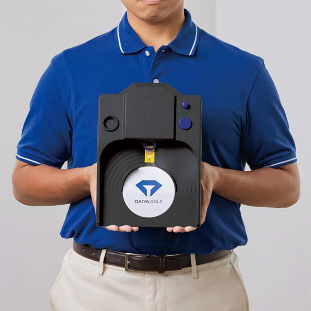 DAIYA GOLF TR-480 Portable Auto Putt Practice Aid, Electric, Quiet, Auto-Return, USB or Battery Compatible, Lightweight, A4 Size, Portable, Black