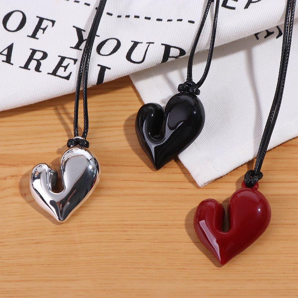 Black Rope Love Necklace Premium Feeling Collarbone Chain Simple Sweater Chain  Women