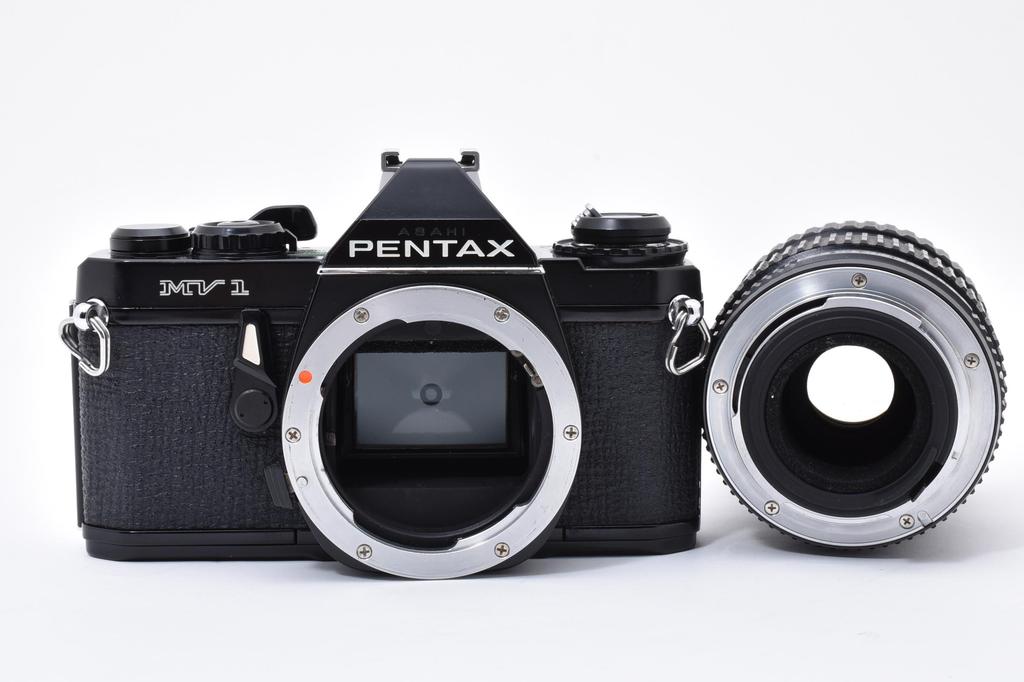 [USED] Pentax MV1 Black SLR Film Camera W. SMC Pentax-M Zoom 40-80mm, Near Mint, From JAPAN