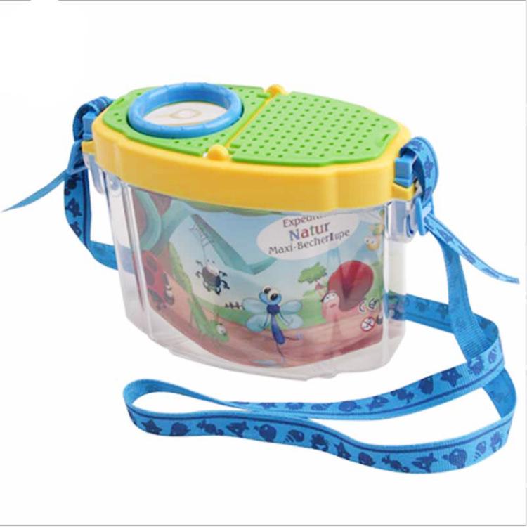 Kids' Outdoor Exploration Set: Insect Observation Box, Magnifying Glass, and Fishing Net.