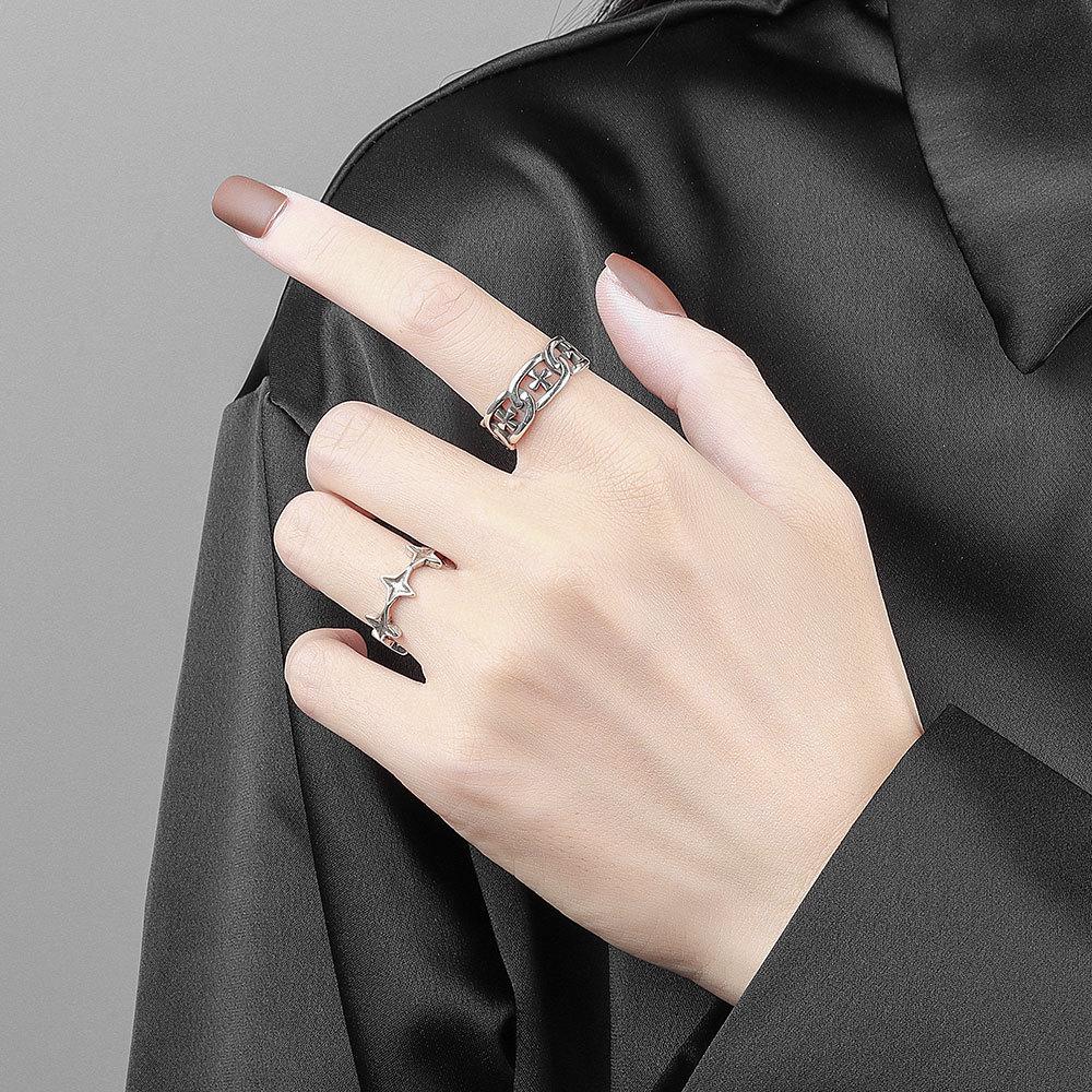 Vintage Distressed Twisted Irregular Star Open Ring Women Hip Hop Club Fashion Statement Jewelry Band