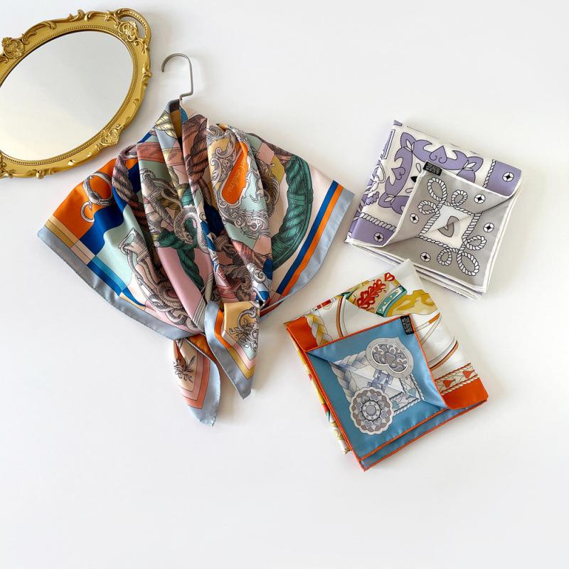 Double-sided Twill Scarf Women's Printed Scarf European and American Headscarf Retro Big Scarf Shawl