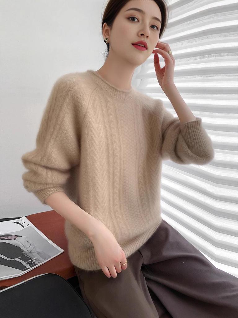 2025 A/W Women's Pure Wool Cable Knit Pullover: Round Neck, Rolled Hem, Seven-Stitch, Thickened Long Sleeve Sweater.