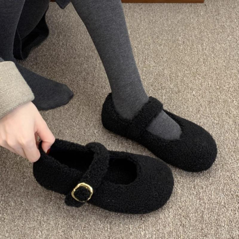 Fashion Women Suede Flats Shoes Casual Sport Loafers Shoes 2025 Trend New Fashion Short Plush Woman Sneakers Winter Walking Zapatillas