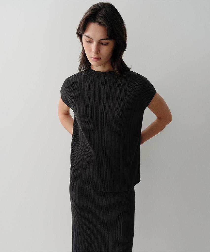 Ia Moi Pleats Knit Top (Black)