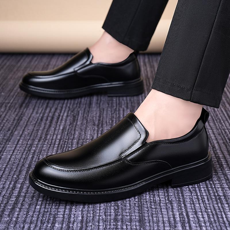 Fashion 2025 Spring Autumn Business Formal English Style Leather Shoes for Men New Designer Black Casual Dress Shoes Male