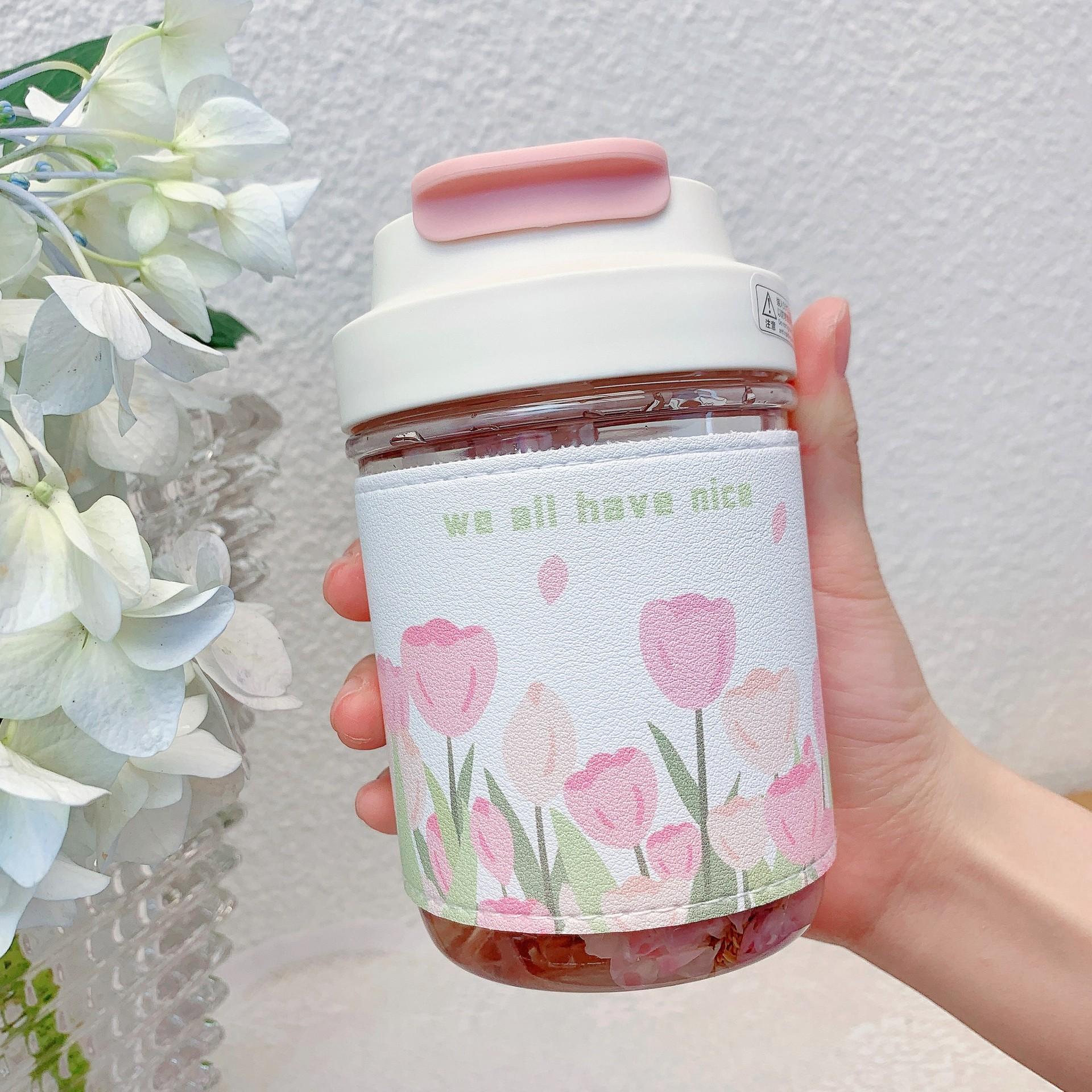 

Пластиковая бутылка для воды Kawaii Tulip с крышкой и ремешком-соломинкой для девочек, симпатичная, 450 мл, чашка для кофе, сока, молока, портативная бутылка для питья 450ml