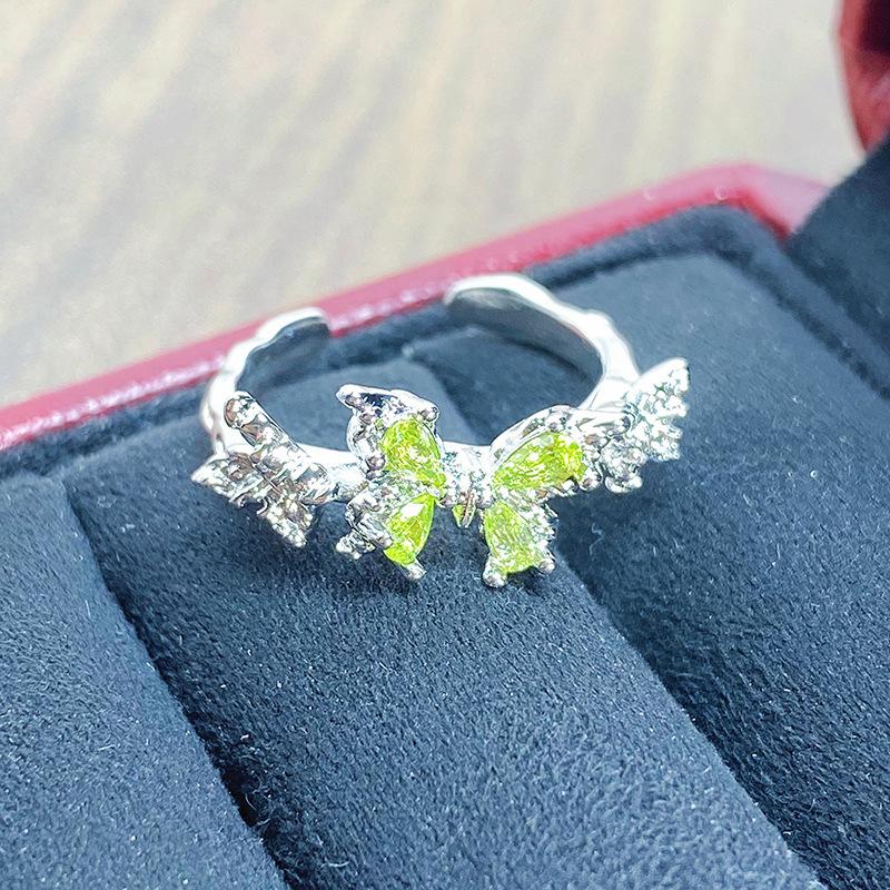 Small Fresh Yellow-Green Zircon Butterfly Flower Row Diamond Ring, Cool Feeling, Light Luxury, High Sense, Niche Colored Treasure Ring Woman