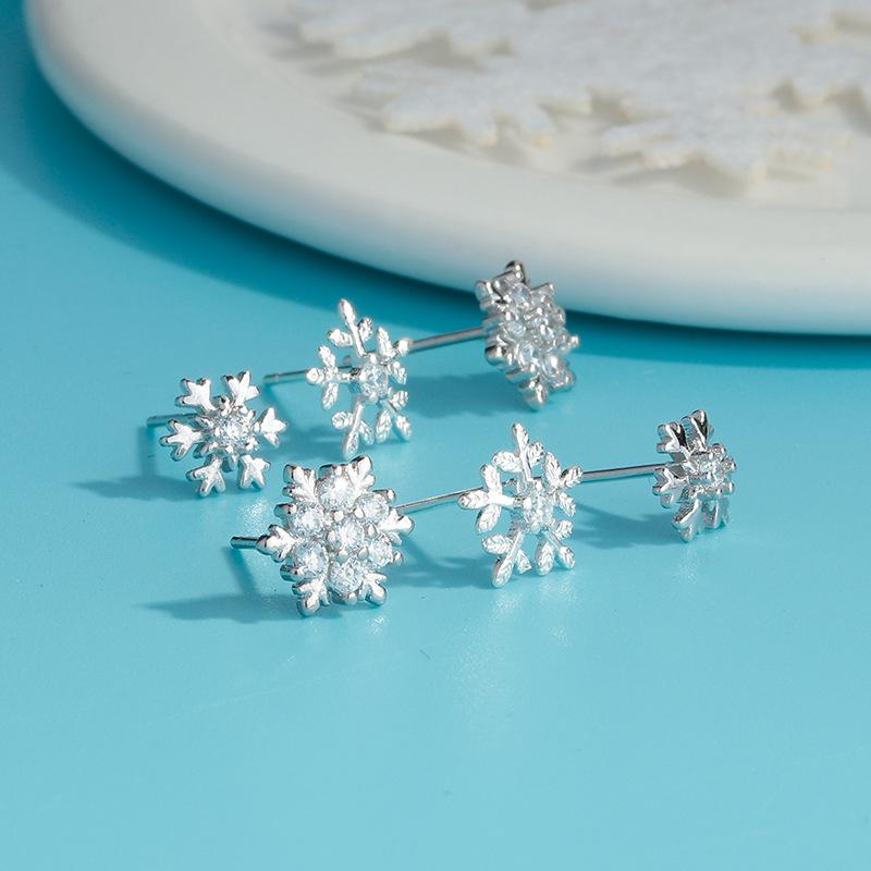 Zircon Snowflake Stud Earrings: Festive & Fashionable Jewelry for Women and Girls