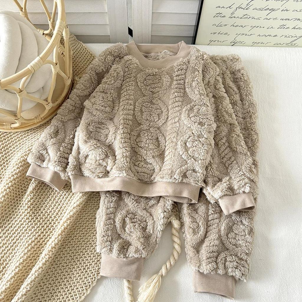 Children's Autumn and Winter Flannel Pajamas Set Boys Plus Velvet Thickened Home Service Girls Thermal Underwear Set