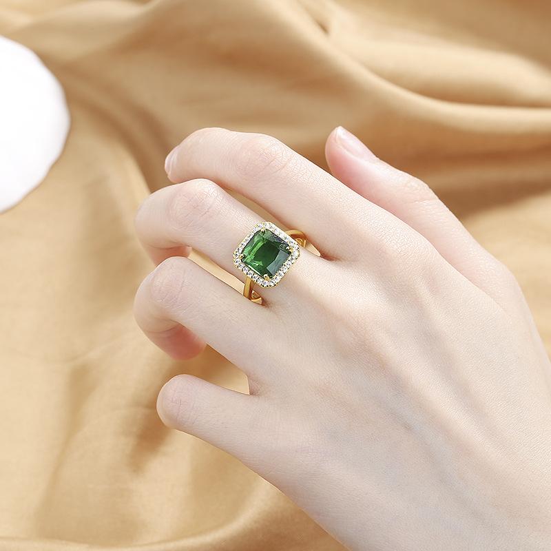 Niche Design Sense Light Luxury Octagonal Square Ring Women'S Fashion Temperament Color Zir*****Pen Ring Drainage