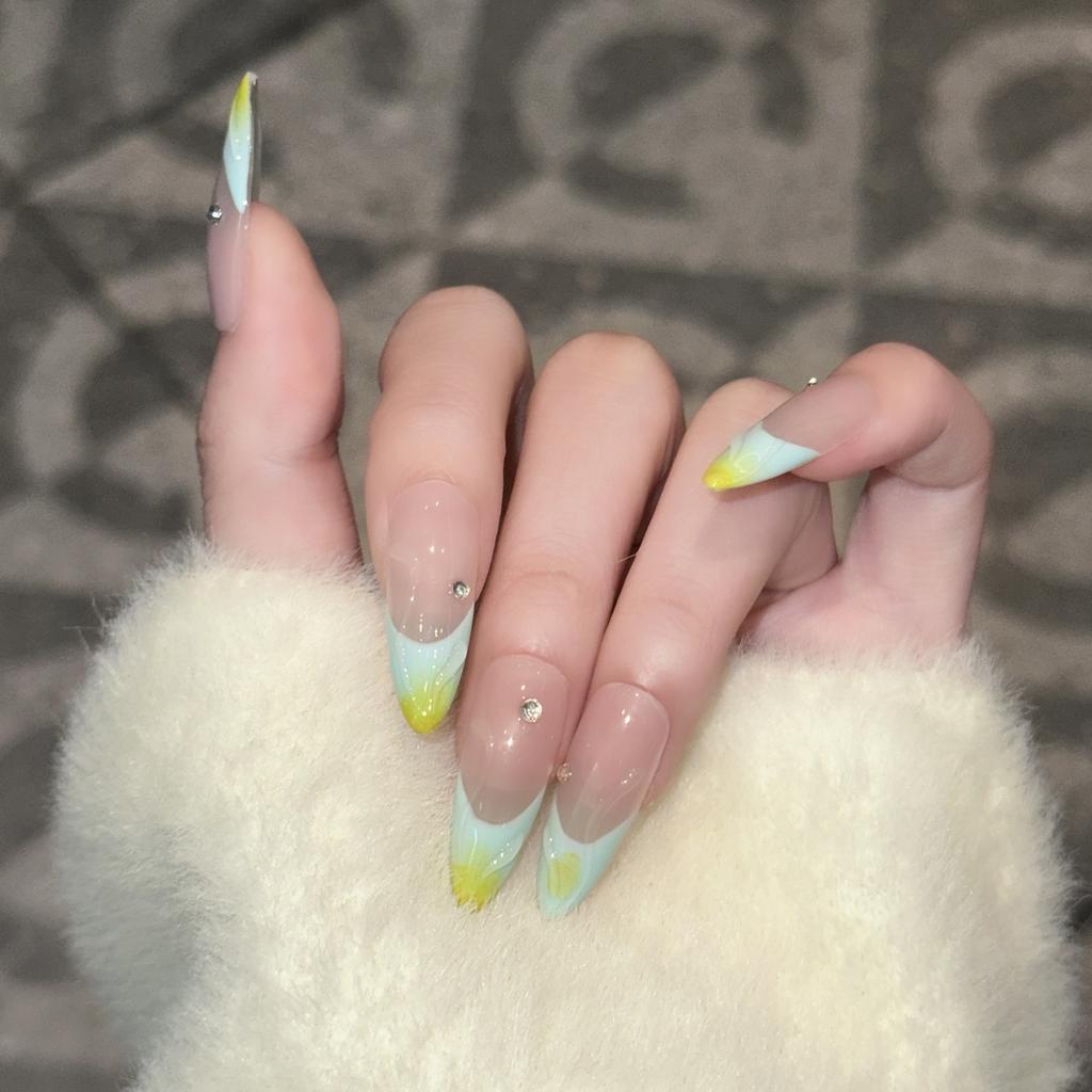 Wearing Nail Pure Handmade Atmosphere Hand-painted Dopamine French Fake Nail Patch Removable Nail Art Product