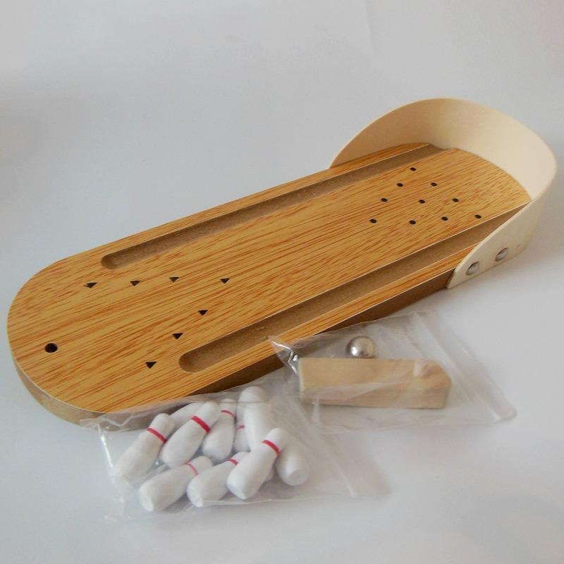1SET Mini Bowling Table Games Wooden Children's Educational Innovative Toys Solid Wood Parent-Child Fun Balls
