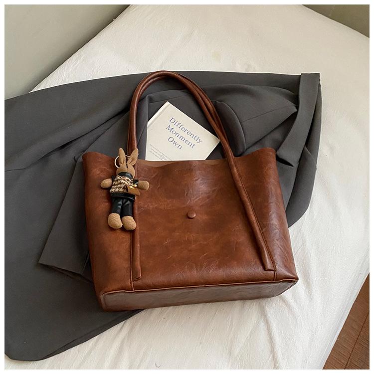 Niche Fashion Bag Women's New Trend Portable Bucket Bag Retro Simple Shoulder Bag Women