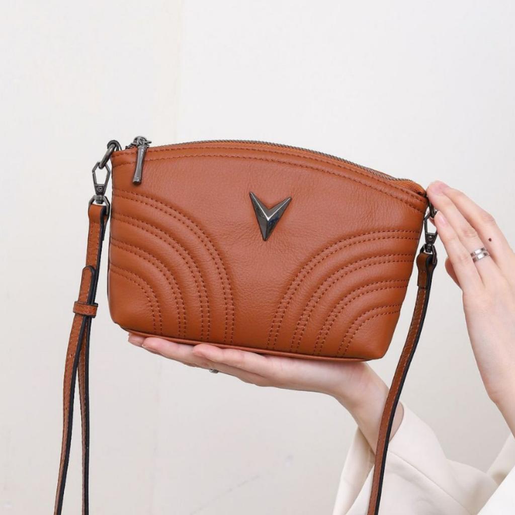 Cowhide Bag Crossbody Horizontal Shell Bag Popular Sweet Lady Shoulder Practical Portable Leather Bag Soft Leather Bag