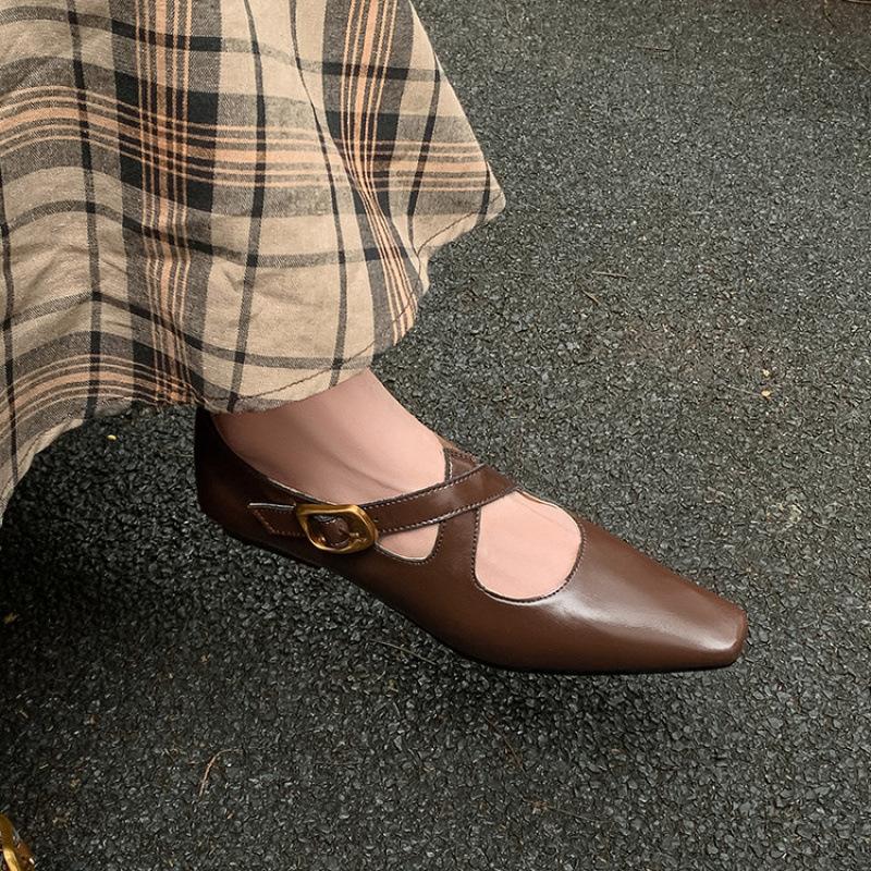 New leather fashion single shoes non-slip soft sole pointed black single low-top shallow-mouth sheepskin women's shoes four-season small leather shoes