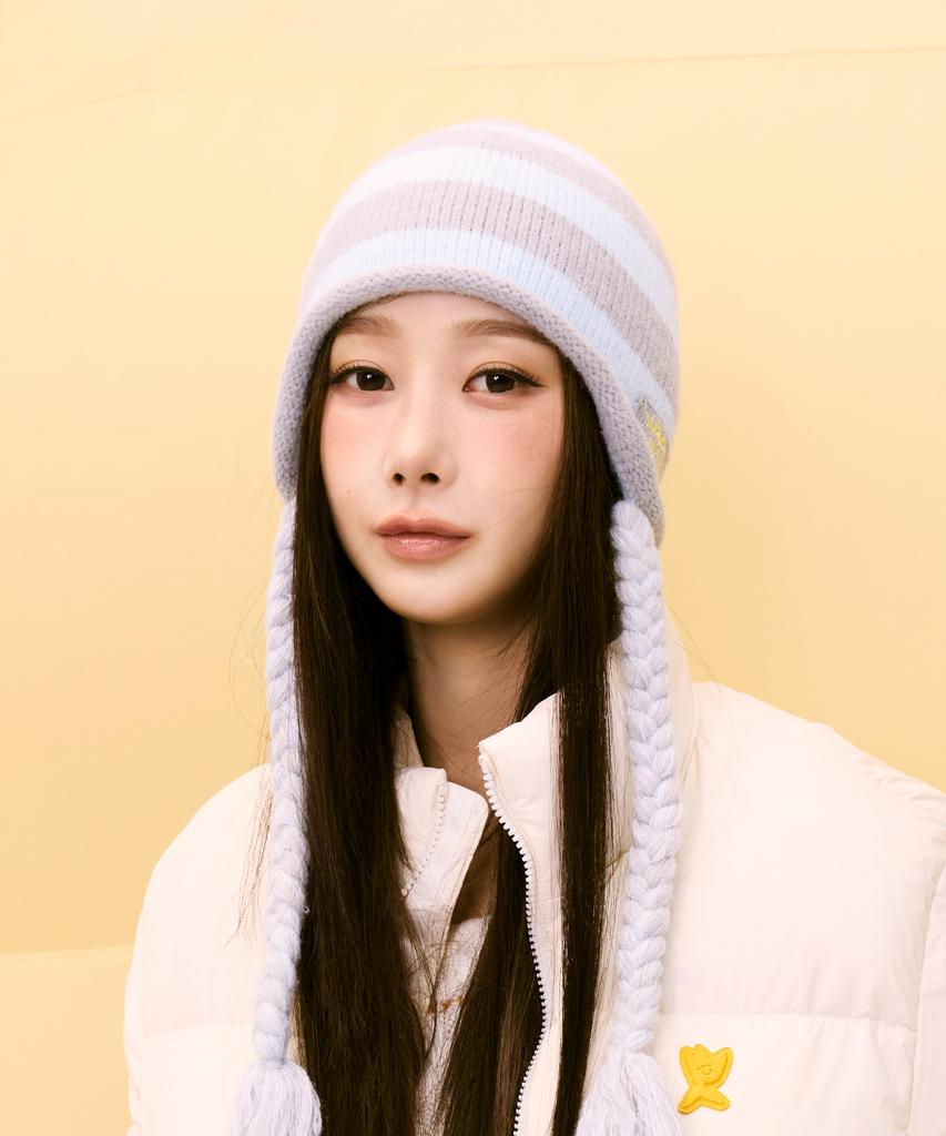 WACKY WILLY Striped Tassel Beanie (2 Colors)